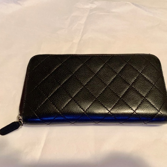 CHANEL Long Zip Wallet Matelasse BLACK - Picture 2 of 14